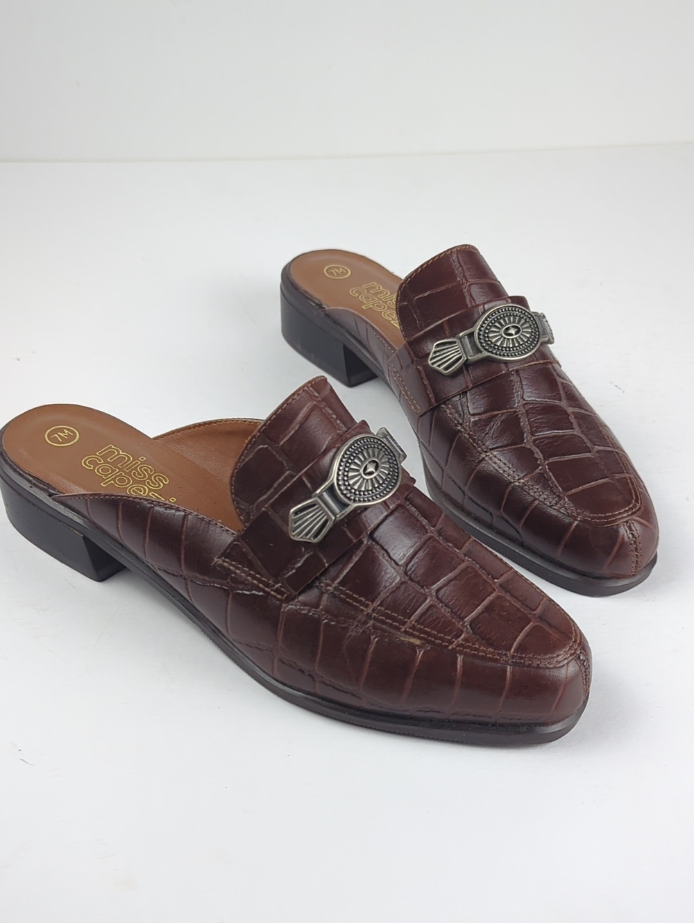 MISS CAPEZIO Vintage 90s Brown Crocodile Embossed Leather Mules